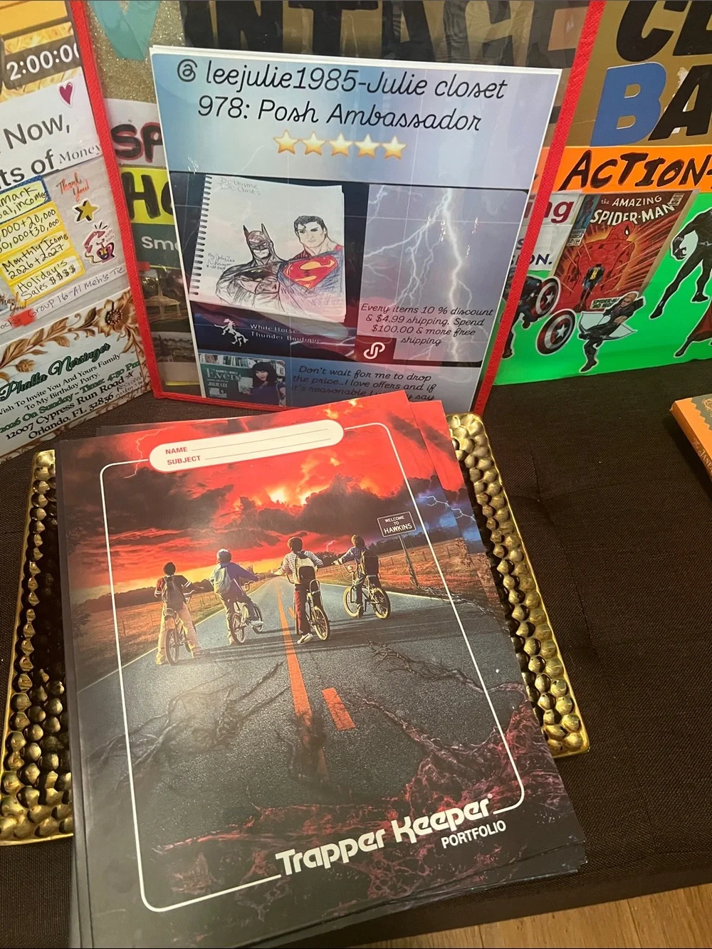 #27887*4 Trapper Keeper Portfolio- Sunset Riders Cover, Black & Red